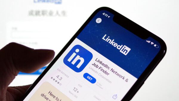 LinkedIn App 4.1.831.1 - Image 6